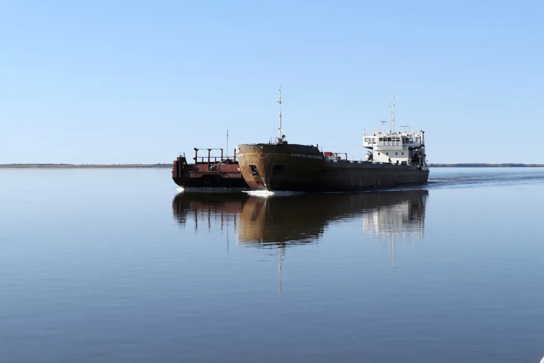 soviet ship dumping waste